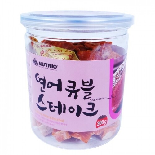 펫도매,[뉴트리오]연어큐블스테이크 300g